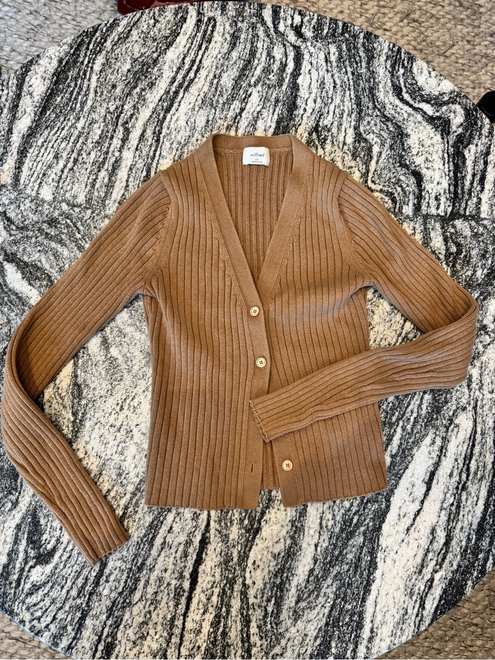 Wilfred Ribbed V-Neck Button Cardigan - Camel